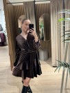 DIANE DRESS VELOUR BROWN thumbnail