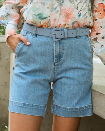 MARGARETH SHORTS LIGHT BLUE