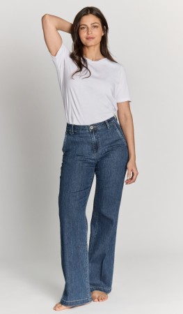 ANELIS JEANS 32 LENGDE 