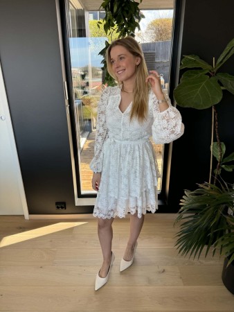 CELEST DRESS OFFWHITE