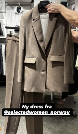 SLWRITA RELAXED BLAZER CAPPUCINO