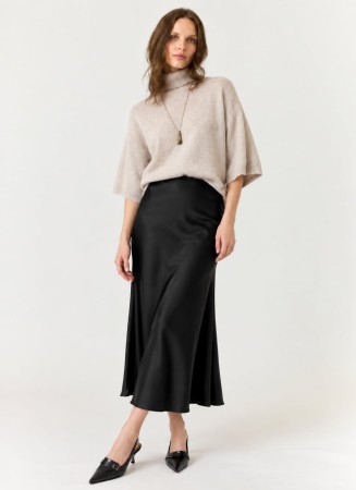 YASPELLA SATIN SKIRT BLACK