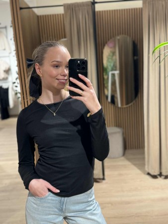 YASPALOMA TOPP BLACK